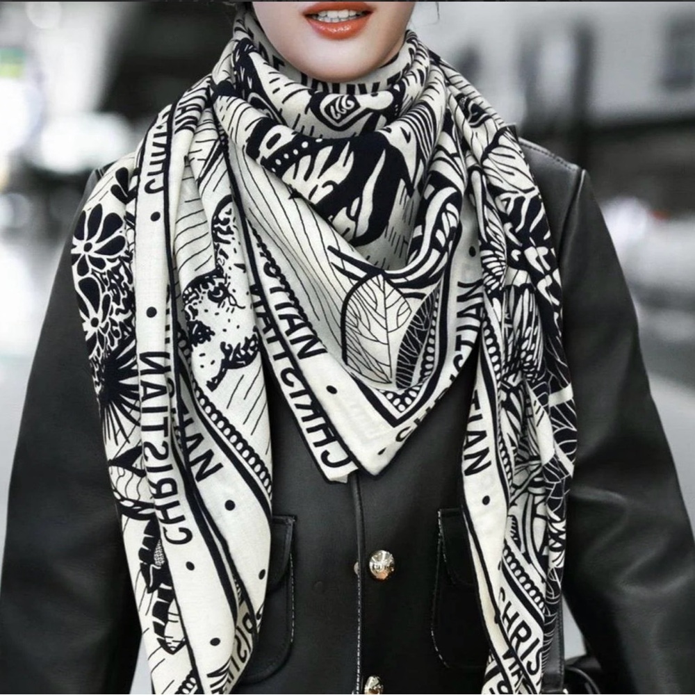 Elegant Black and White Patterned Scarf